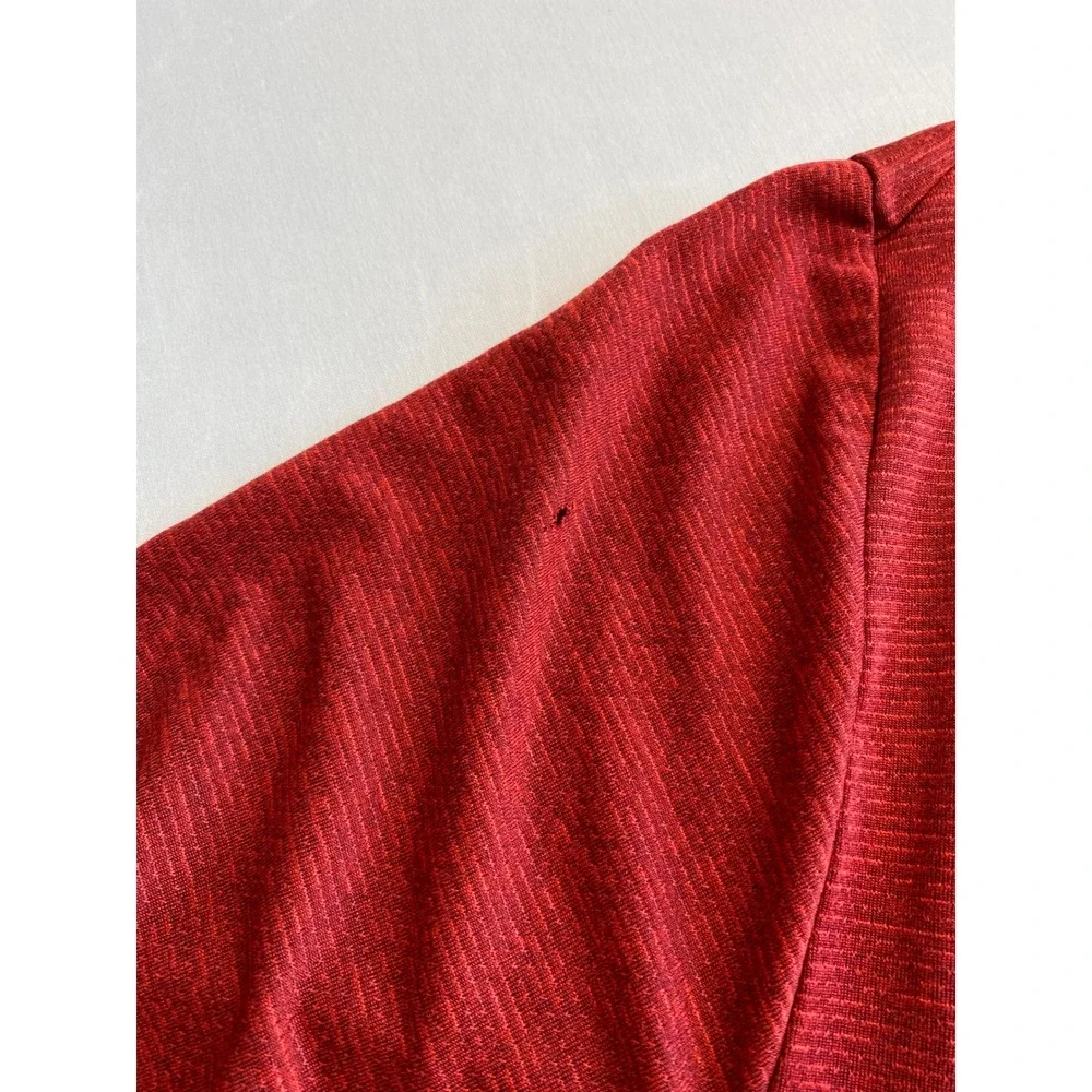 Nike Dri-FIT Mens Red Heathered Training Shirt Standard Fit Medium AR6029-687